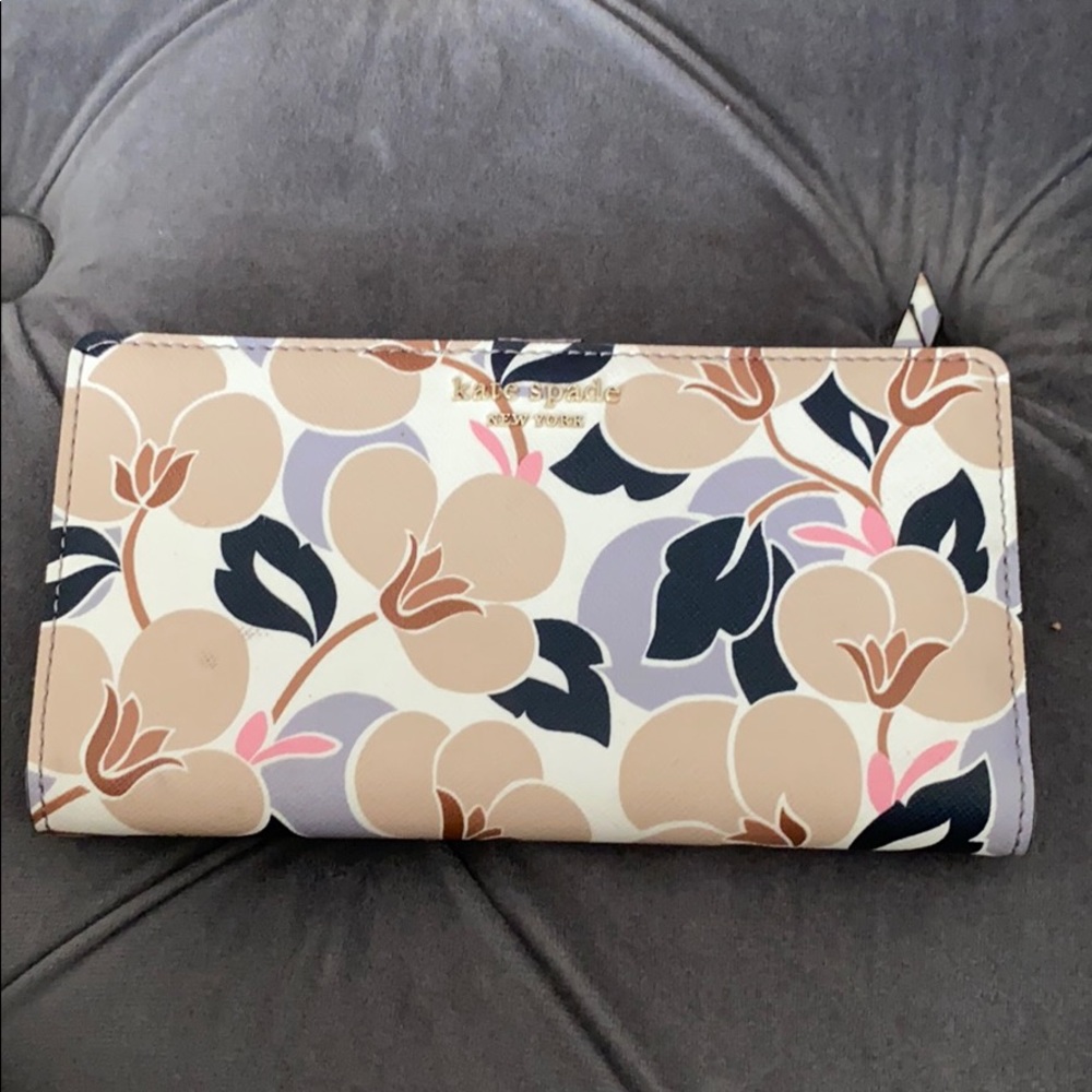 Kate spade wallet